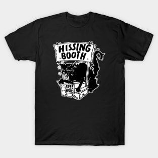 Funny Goth Black Cat Hissing Booth - For Cat Moms & Cat Dads T-Shirt